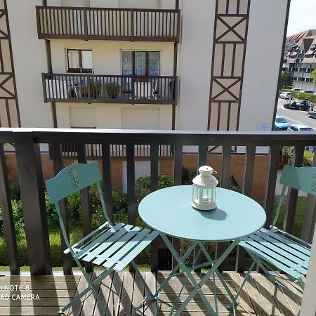 Flat Lägenhet Villers-sur-Mer Exteriör bild